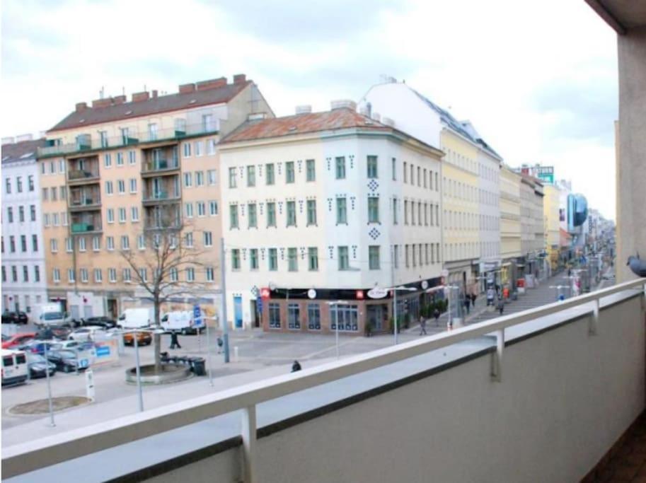 Nr 1 Apartment With 2 Balconies 3 Bedrooms Near Main Train Station ウィーン エクステリア 写真